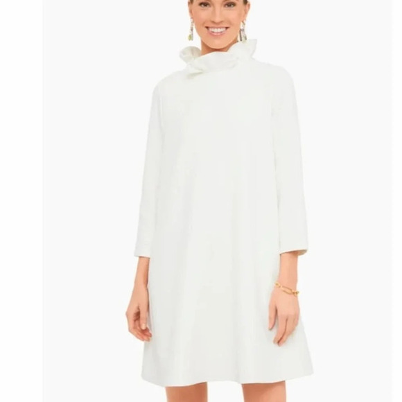 Tuckernuck Dresses & Skirts - Tuckernuck Daphne Dress Off White Stretch Crepe Bow Tie Size Small